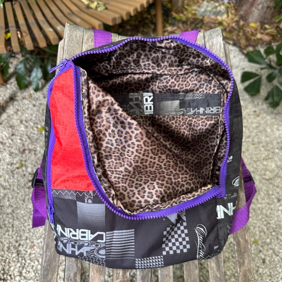 Soflo Riders backpack made with repurposed kite - Picture 3 of 6